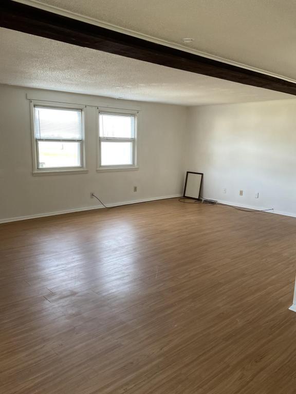 Building Photo - 340 Briar Manor