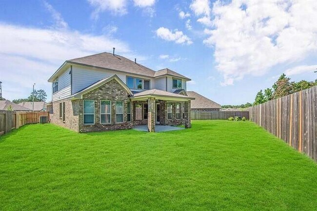 Building Photo - 25435 Kidwiler Dr