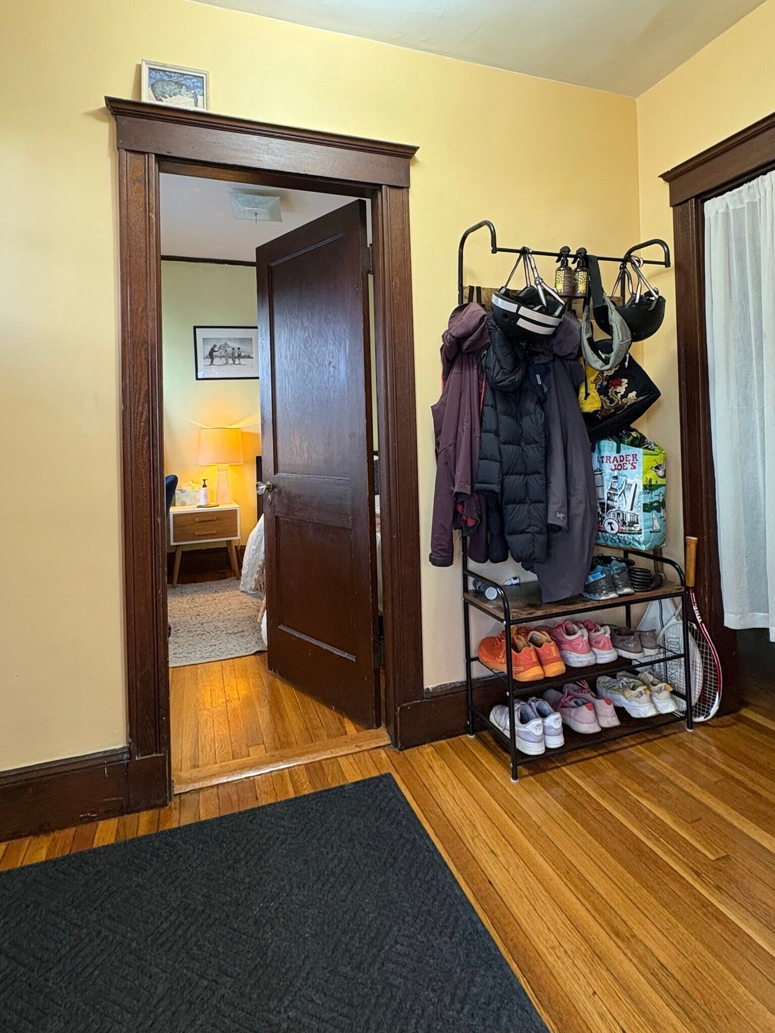 Building Photo - 17 Sunset St