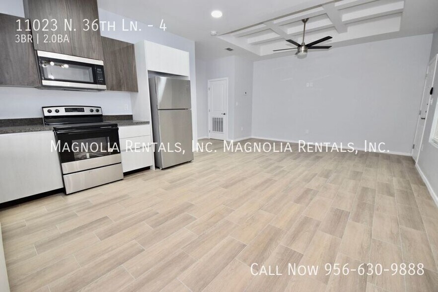 Building Photo - 11023 N 36th Ln