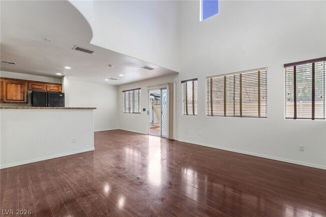 Building Photo - 7858 Windhamridge Dr