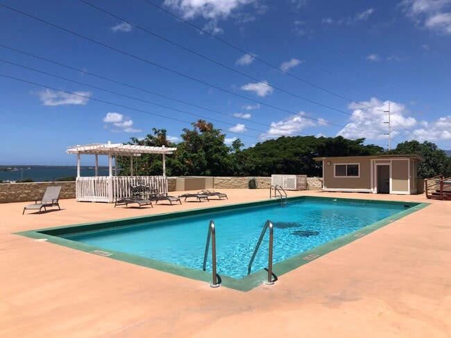 Building Photo - Lele Pono - 2 Bedroom 2 Bathroom 2 Parking...