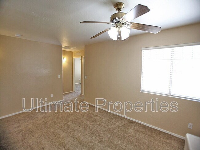 Building Photo - 12915 W Lawrence Ct