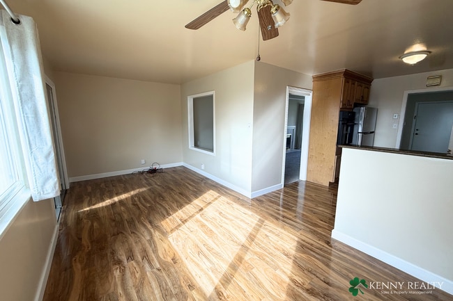Building Photo - Bright 3-Bedroom Home with Large Backyard in South San Francisco