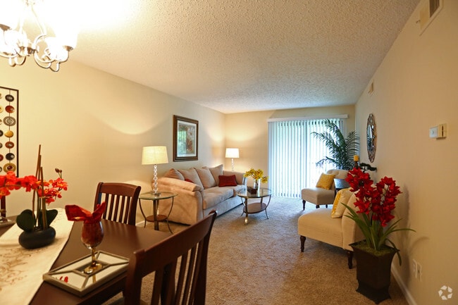 One Bedroom, One Bathroom - Chesterfield Place Apartments