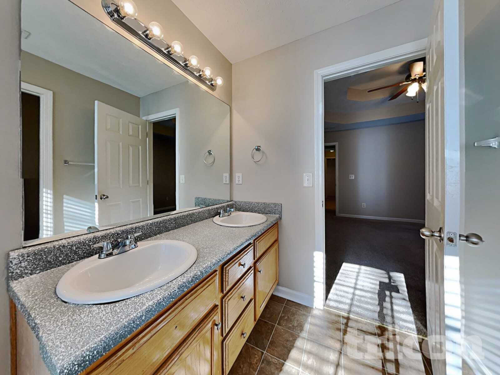 Building Photo - 280 Lassiter Dr