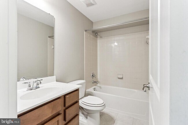 Building Photo - 3107 Alliance Ct