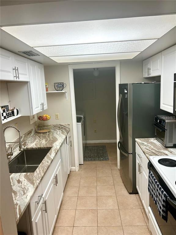 Building Photo - 5137 Eaglesmere Dr