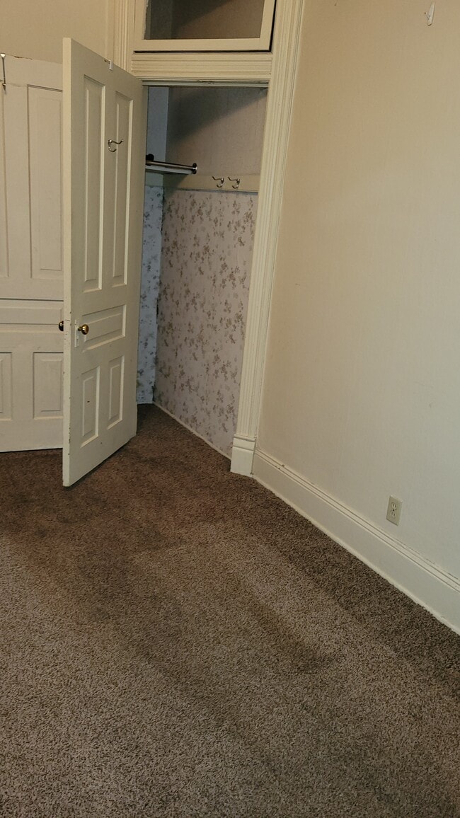 Bedroom 2 walk-in closet - 326 N Washington St