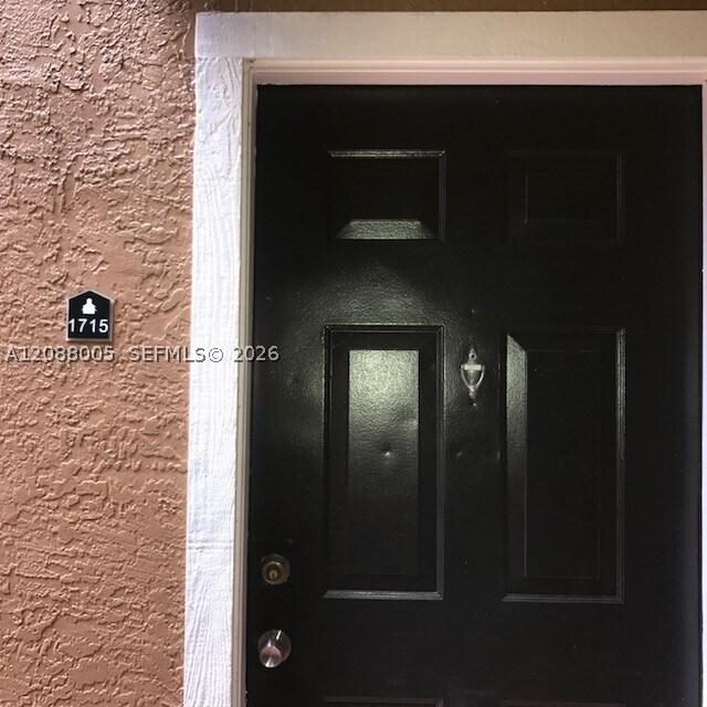 Building Photo - 15570 SW 105th Ln