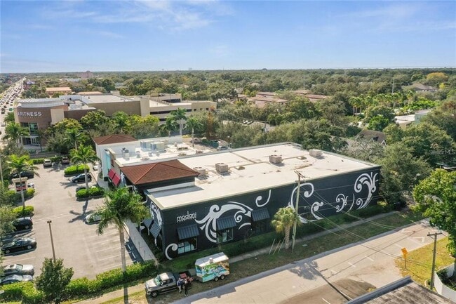 Building Photo - 3810 W Cleveland St