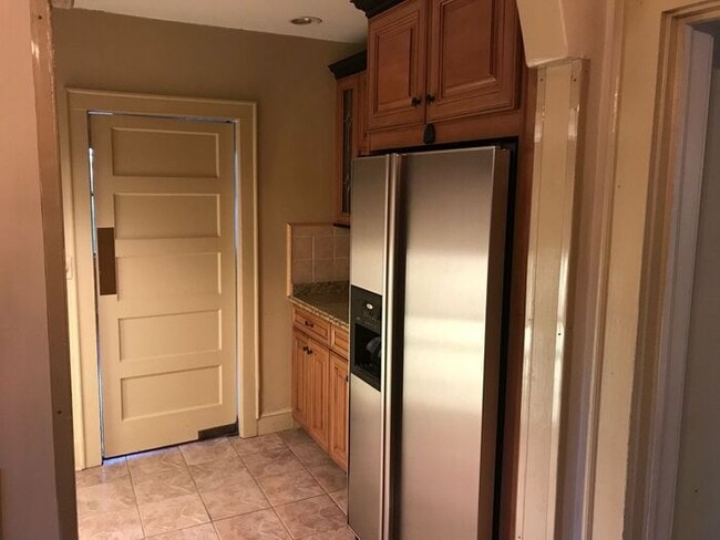 Building Photo - 3401 Margrave Rd