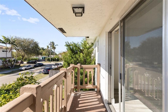 Building Photo - 493 NW 43rd St