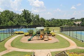 Building Photo - 5835 Weddington Dr