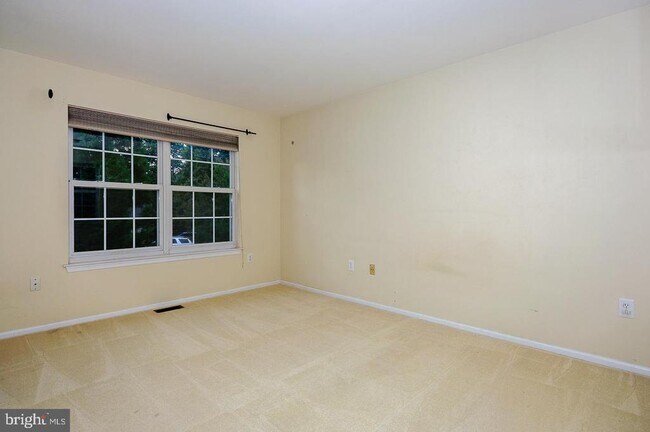 Building Photo - 109 Deer Run Ct