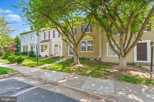 Building Photo - 505 Knollwood Ct