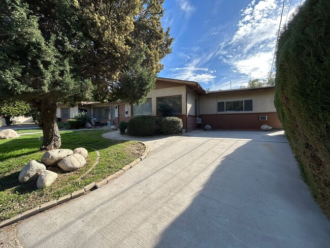 Building Photo - 11230 Rosarita Dr