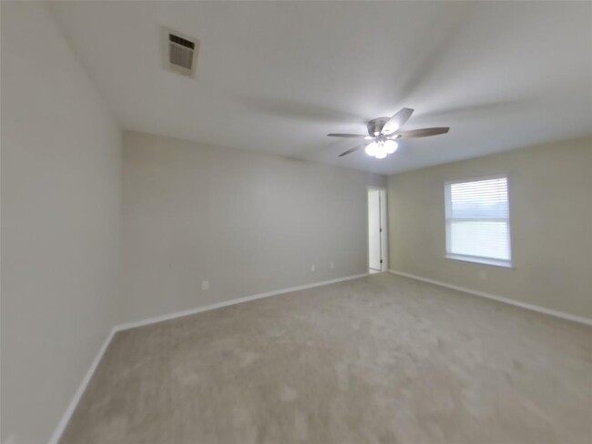 Building Photo - 104 Druse Ln