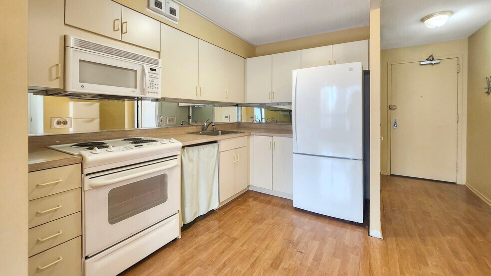 Building Photo - 405 N WABASH Ave