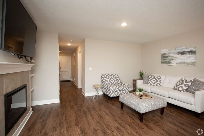 Building Photo - Serrano Townhomes with a finished basement...