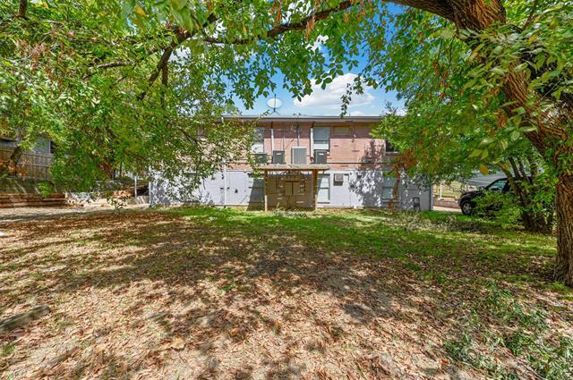 Building Photo - 120 E Monterey St