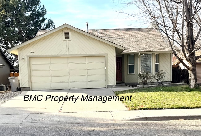 Building Photo - 4221 N Esten Pl