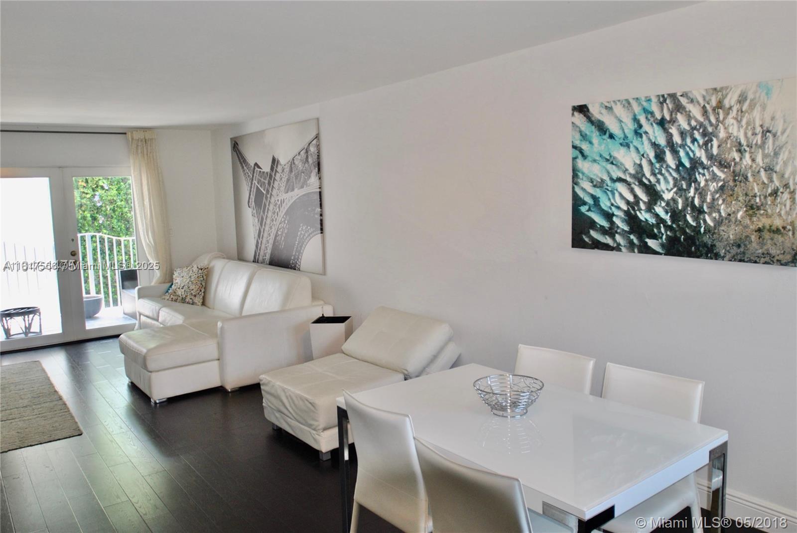 Building Photo - 61 Collins Ave