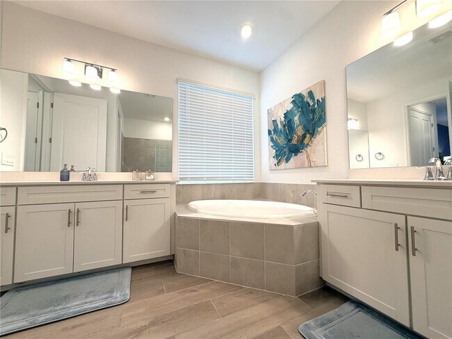 Building Photo - 17697 Santorini Ct