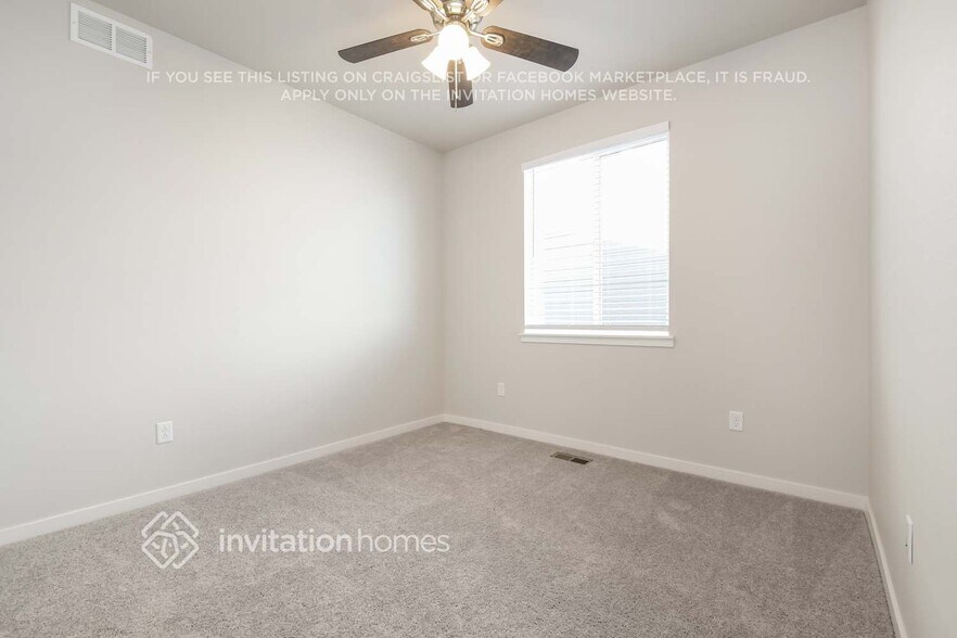 Building Photo - 4419 Shivaree St