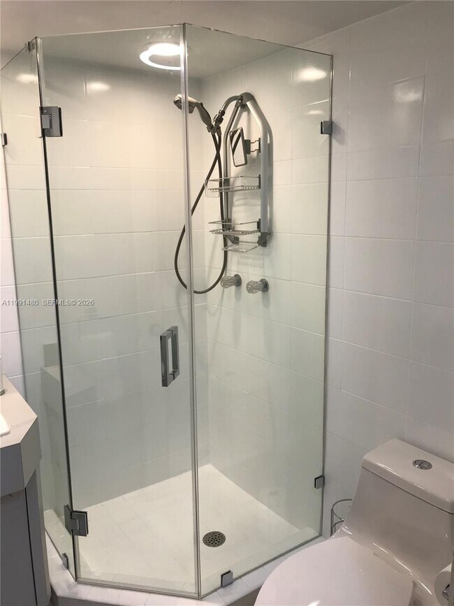 Building Photo - 201 Crandon Blvd