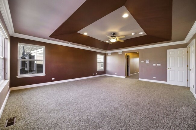 Building Photo - 408 N White Deer Trail