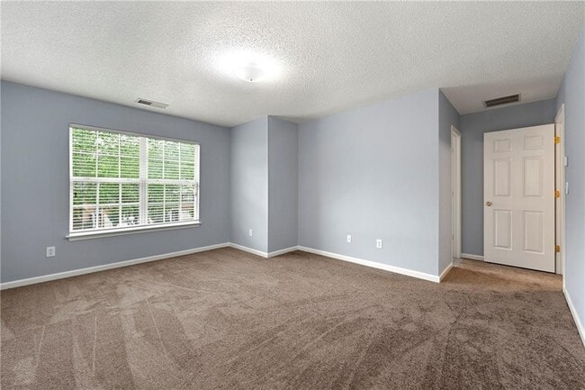 Building Photo - 5654 Lawley Rd