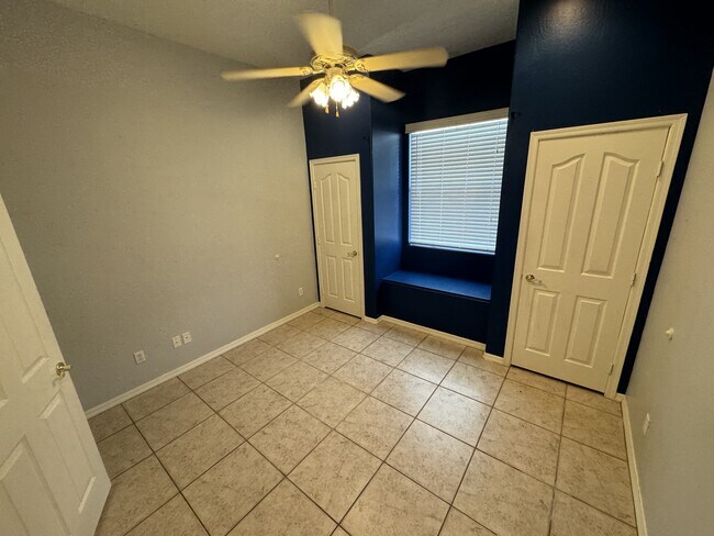 Building Photo - 10100 E Agua Vista Way