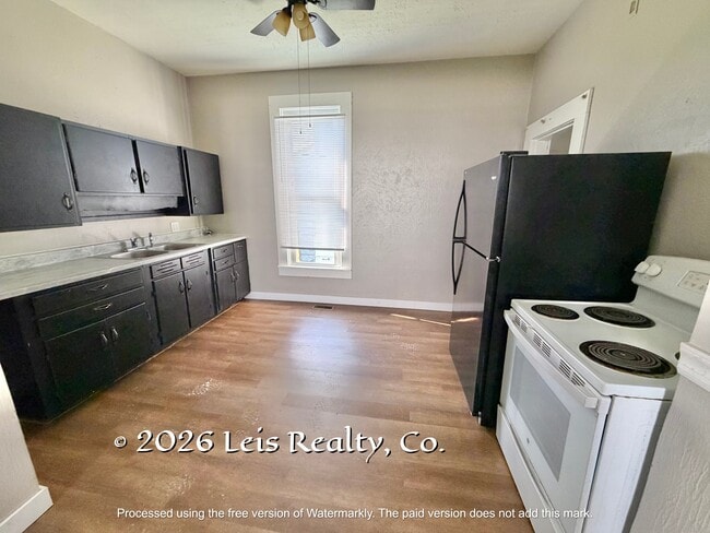 Building Photo - 409 Riffle Ave