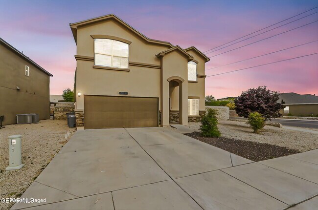 Building Photo - 3144 Hidden Creek Dr