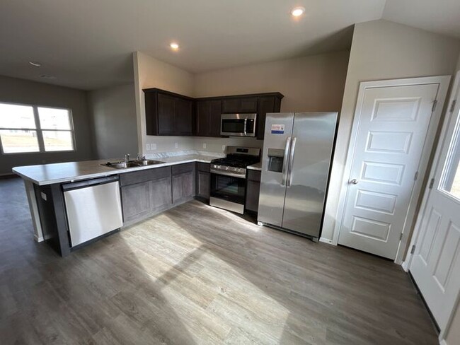 Building Photo - *Pre-leasing* Three Bedroom | Two Bath Hom...