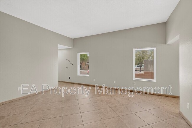 Building Photo - 5748 Pinon Flats Rd NW