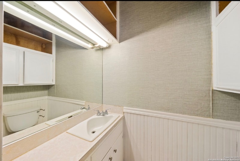 Building Photo - 214 Coyle Pl