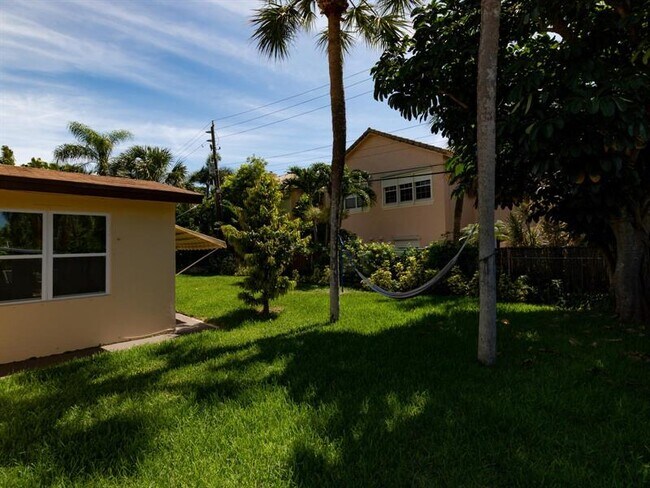 Building Photo - 1724 Bel Air Ave