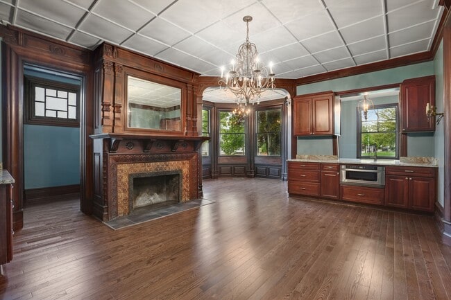 Building Photo - 1 Franklin Pl