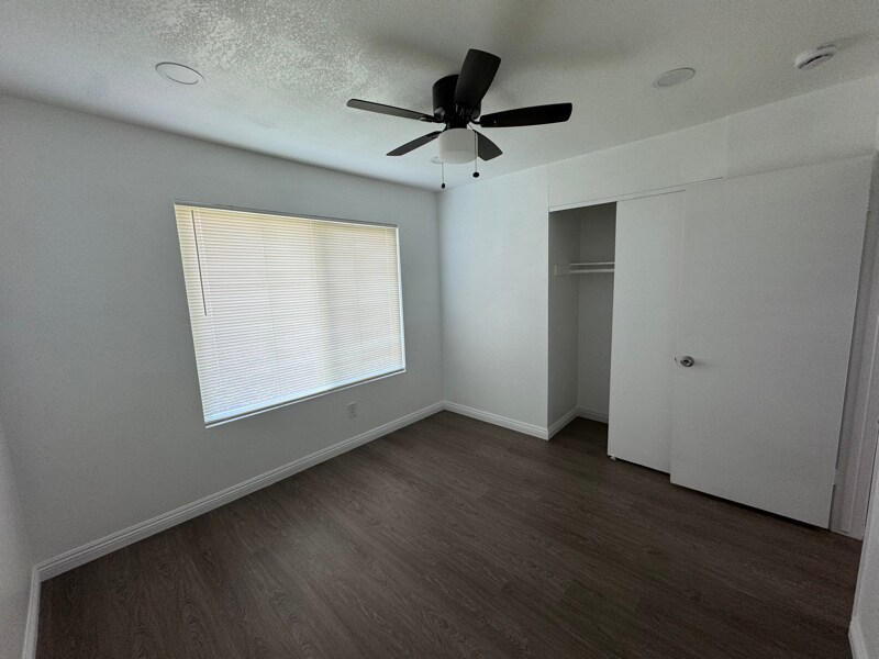 Building Photo - 8740 Lomita Dr