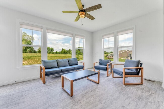 Building Photo - 8619 Landrace Dr