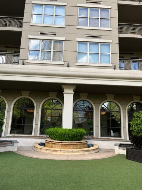 Building Photo - 3334 Peachtree Rd NE