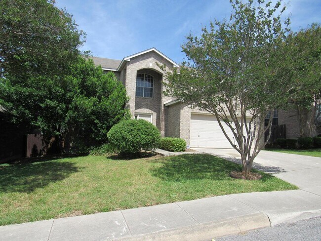 Primary Photo - 3 - BEDROOM IN KNOLLCREEK