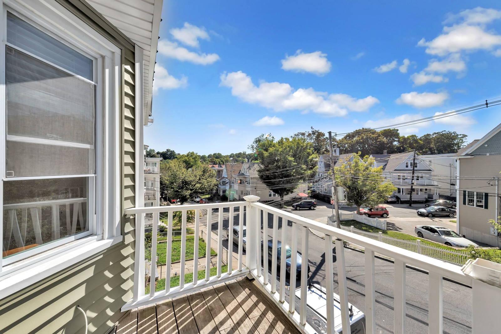 Building Photo - 31 Champney St