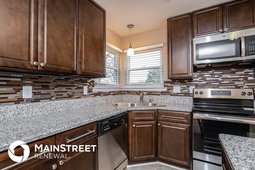 Building Photo - 3233 Forest Breeze Dr