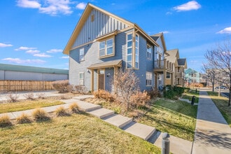 Building Photo - 8546 E 25th Pl