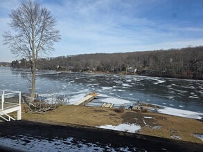 Building Photo - 23 Cedar Dr