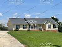 Building Photo - 1950 Shackleburg Rd