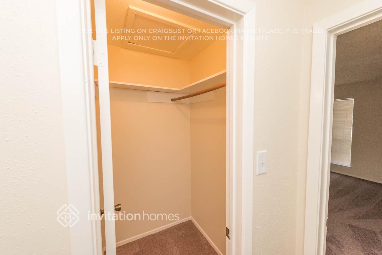 Building Photo - 4402 Dawn Creek Ln